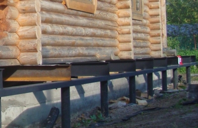 Ремонт фундамента деревянного дома