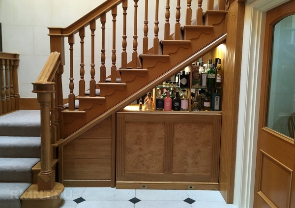 





Домашние мини-бары под лестницей: вдохновляющая фотоподборка




