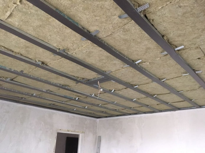 Как сделать шумоизоляцию потолка?