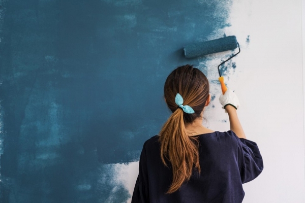 Стены под покраску: особенности подготовки и пошаговая инструкция для идеального результата