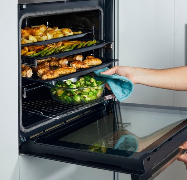 
                                Удобно и безопасно: что учесть при размещении бытовой техники на кухне?                            